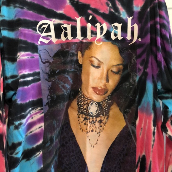 Aaliyah tie dye long sleeve (large) - Picture 2 of 7